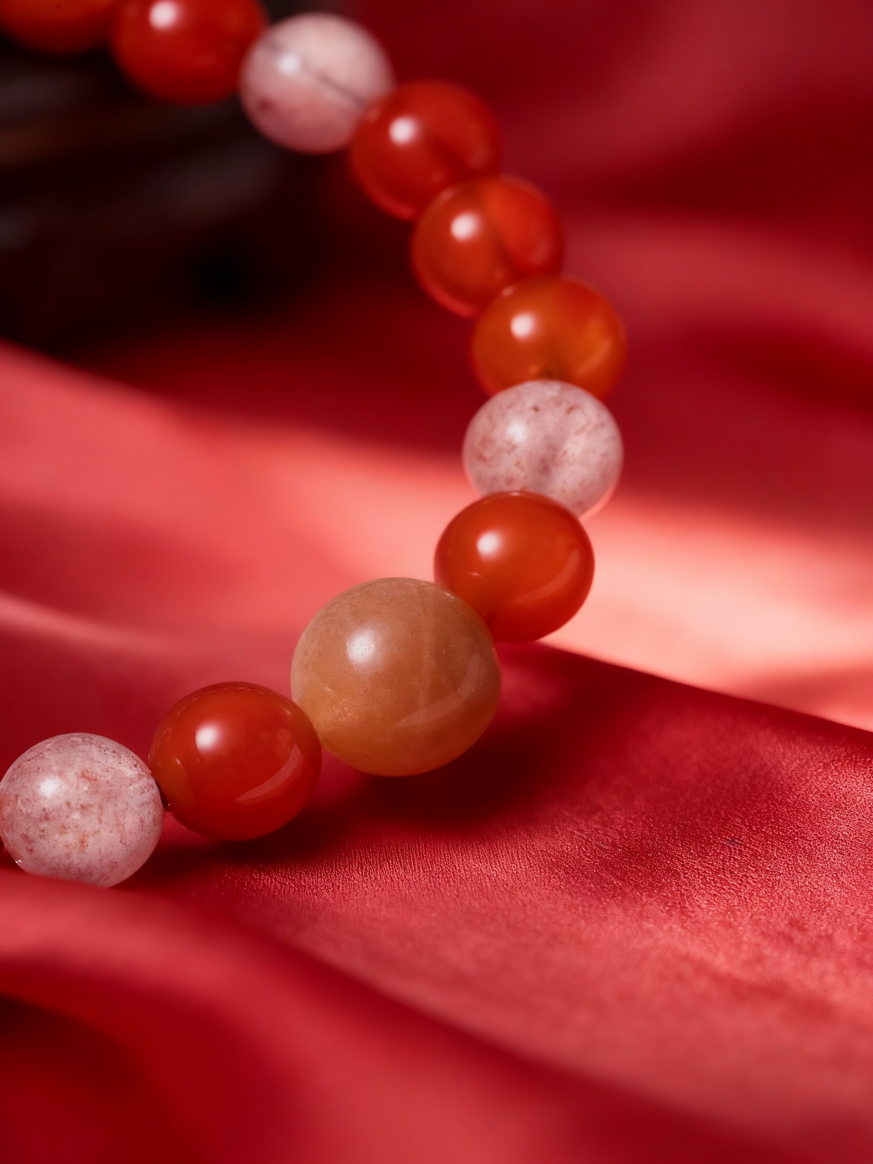 Feng Yi（Phoenix Grace）｜The Lumina Collection